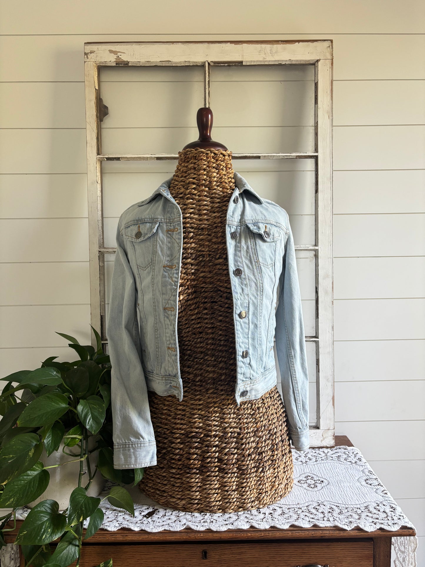 XS Devine Denim
