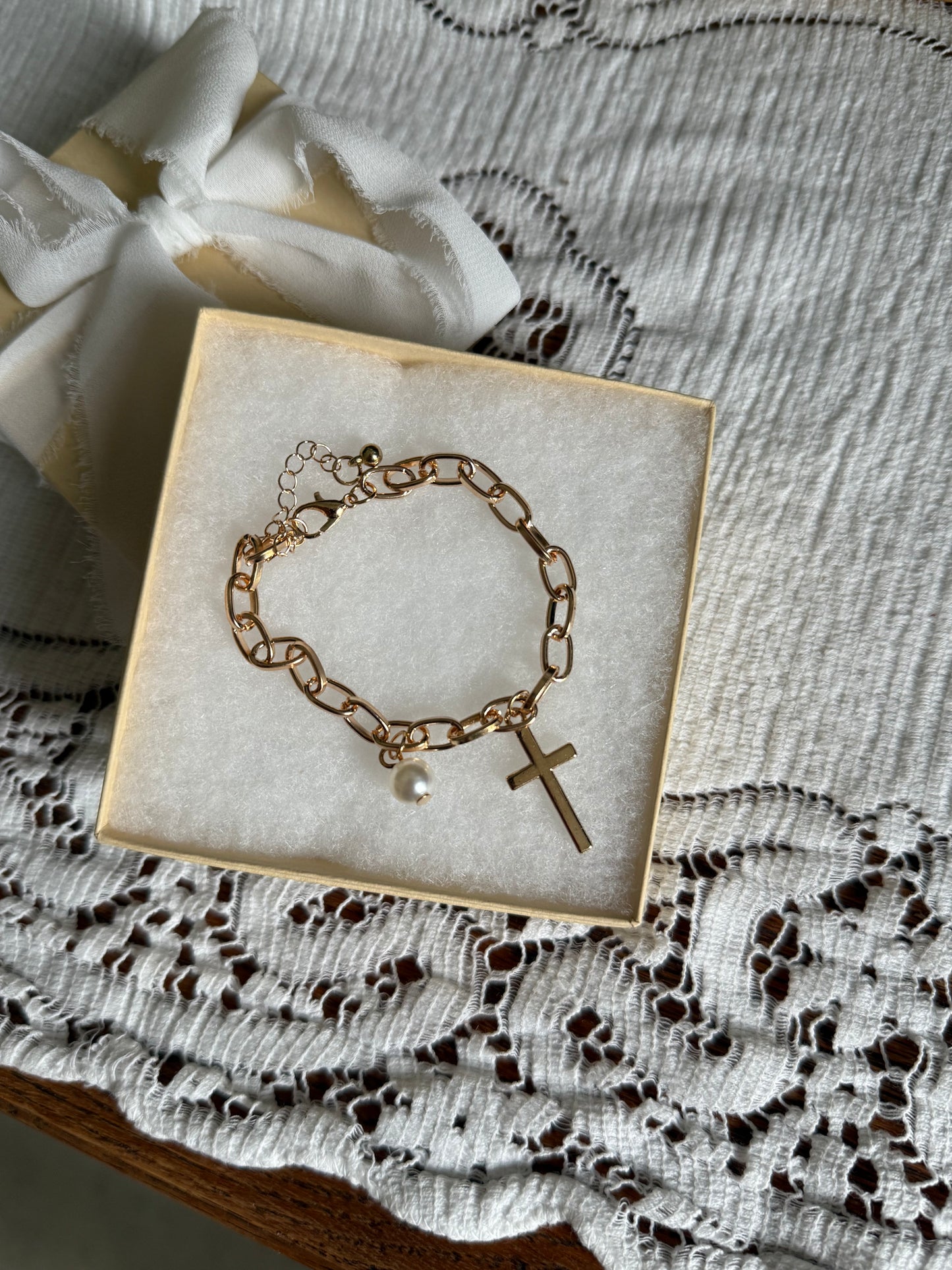 Pearl + Cross Chain Bracelet