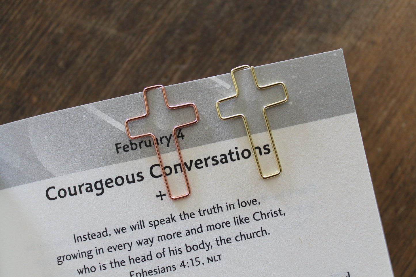 Cross Paperclips