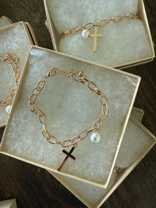 Pearl + Cross Chain Bracelet